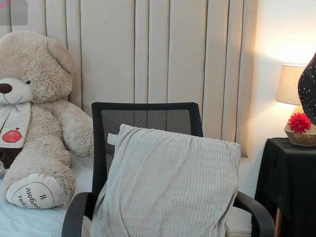 izadii live cam on BongaCams