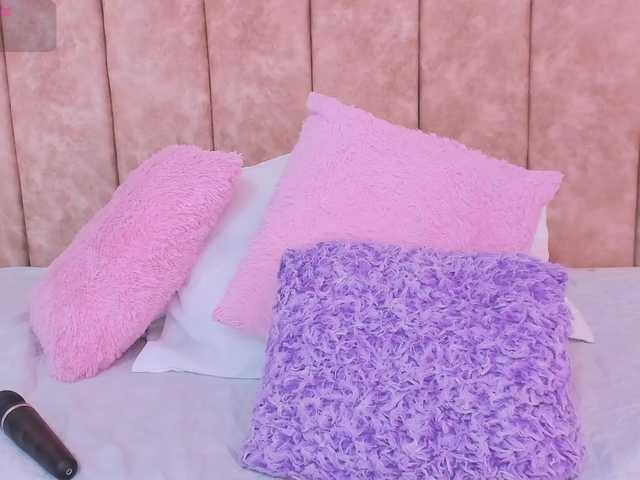 izadii live webcam show