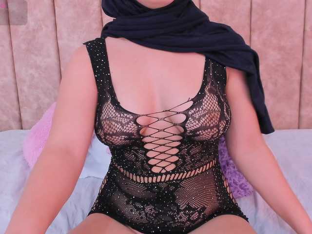 izadii live webcam show