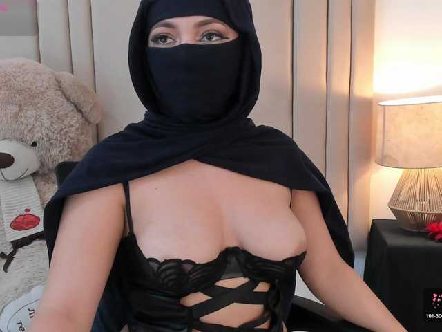 izadii live webcam show