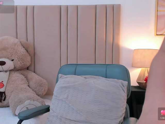 izadii live cam on BongaCams