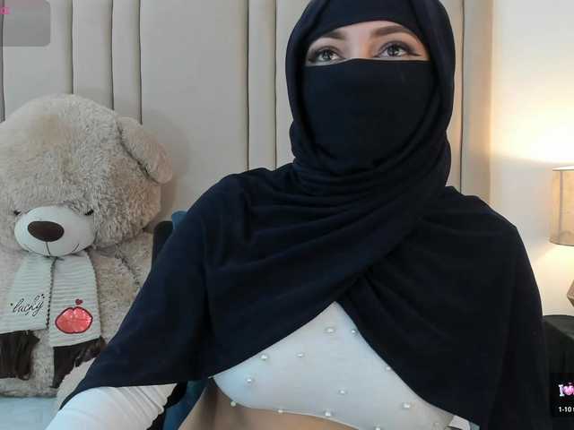 izadii live webcam show