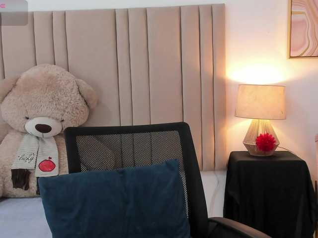 izadii live cam on BongaCams