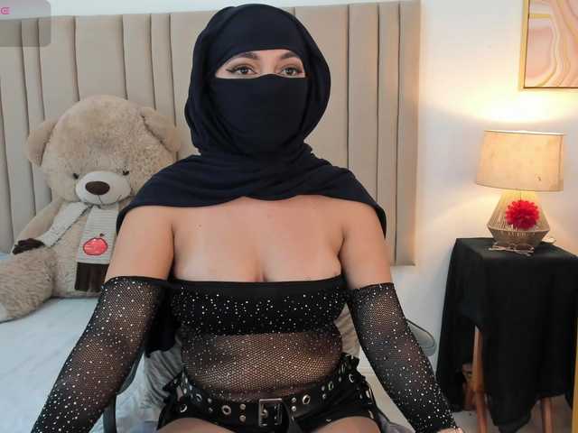 izadii live cam