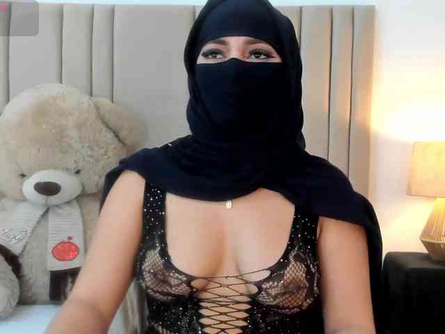 Izadii - Girl 