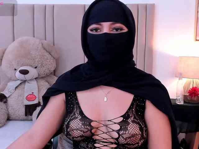 Izadii - Girl 