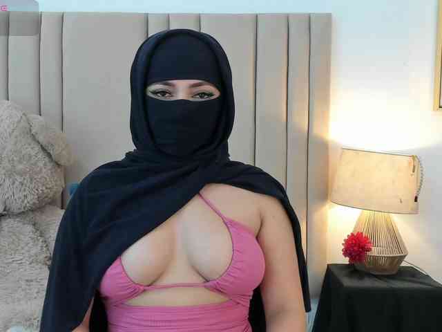 Modella: izadii