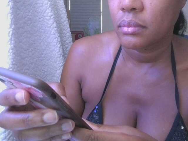 jenkini live cam on BongaCams