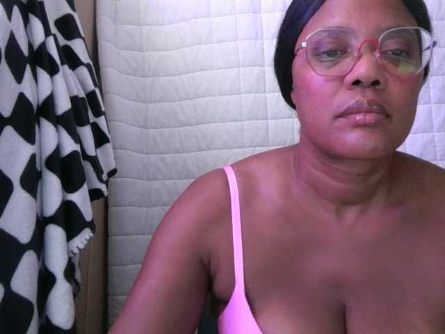 jenkini live cam on BongaCams
