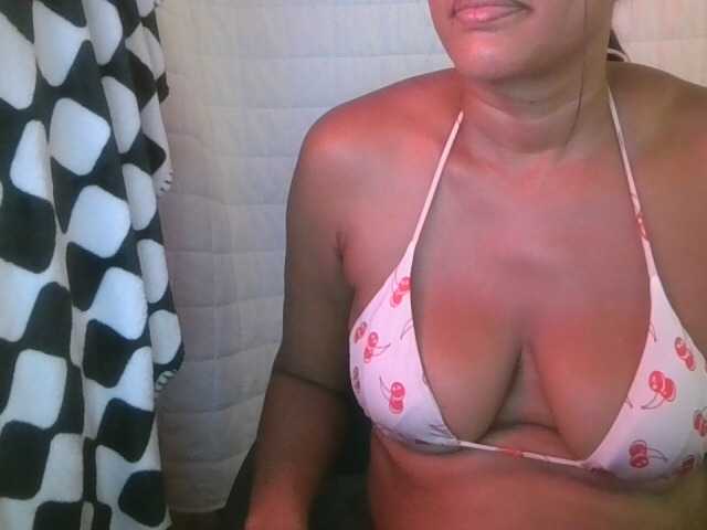 jenkini, en directo ahora en BongaCams