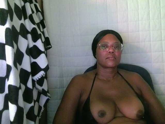 jenkini live cam on BongaCams