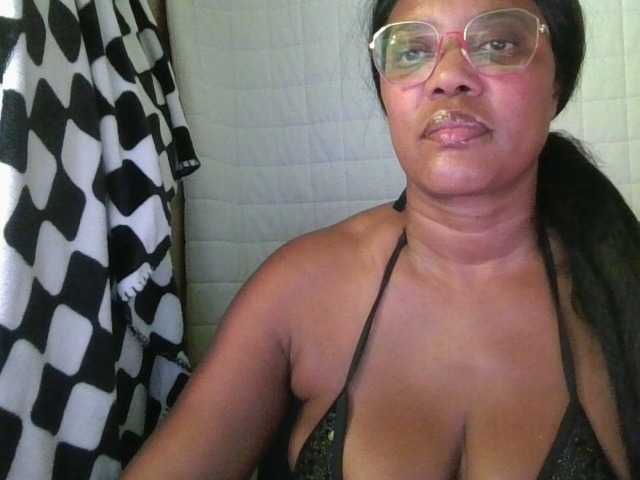 jenkini live cam on BongaCams
