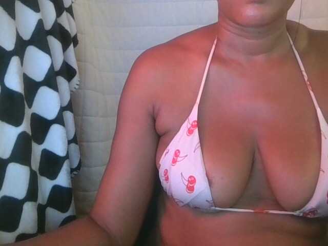 jenkini, live now on BongaCams