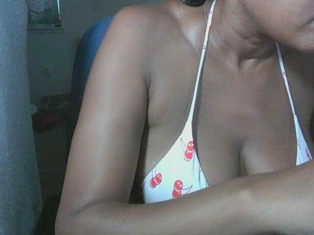 jenkini live cam on BongaCams