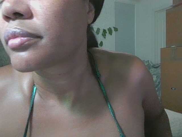 jenkini live cam on BongaCams