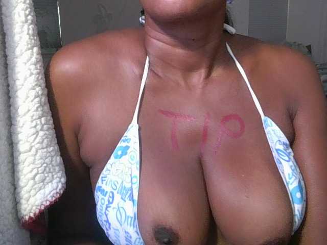 jenkini live cam on BongaCams