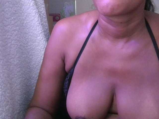 jenkini live cam on BongaCams
