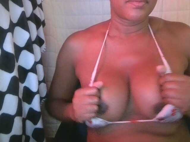 jenkini, en directo ahora en BongaCams