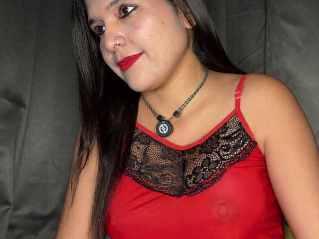 Priya71 live webcam show