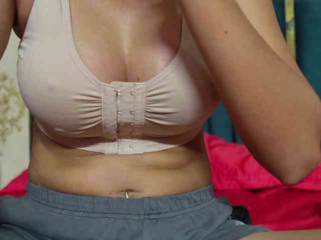 Priya71 webcam