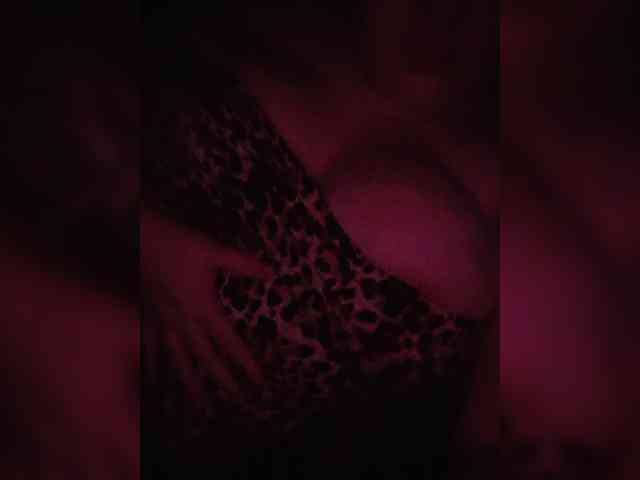 Lovelina00 webcam