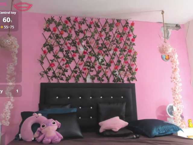 SamaraCortez live cam on BongaCams