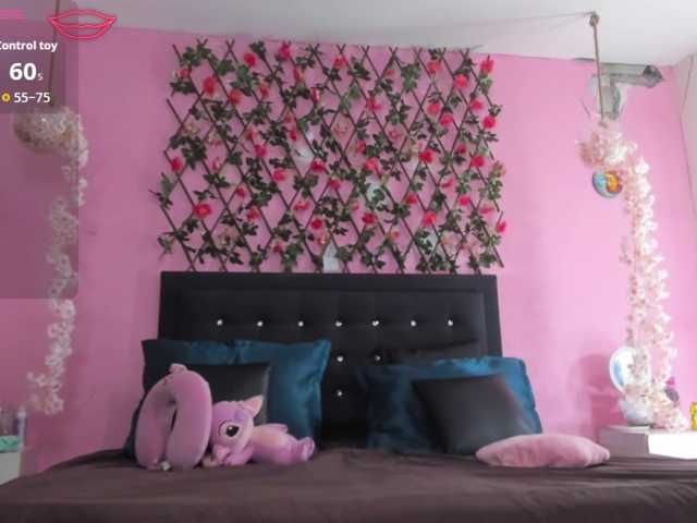 SamaraCortez live cam on BongaCams