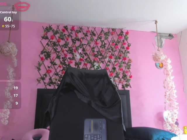 SamaraCortez live cam on BongaCams