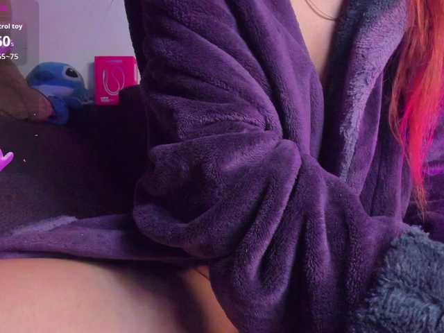 ashley-jenner live cam on BongaCams