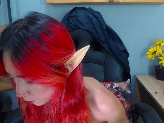 ErikaStevens webcam