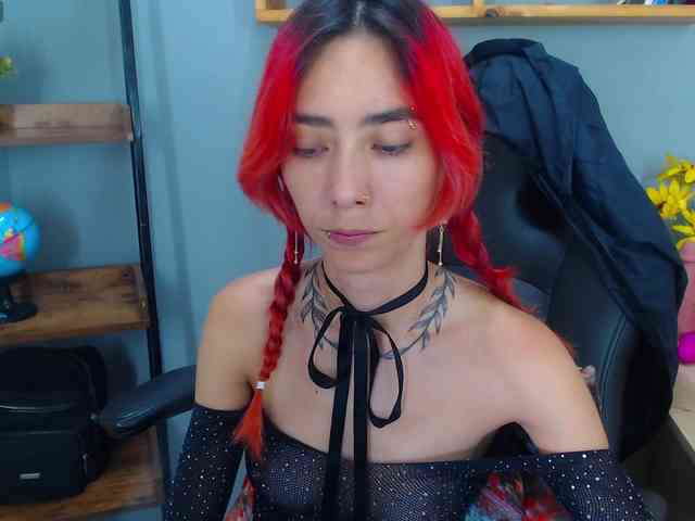 ErikaStevens webcam