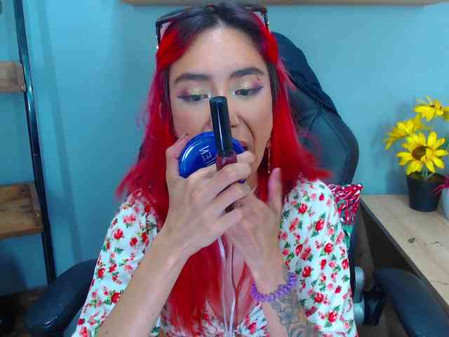 ErikaStevens webcam