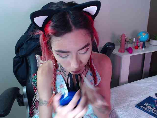 ErikaStevens webcam