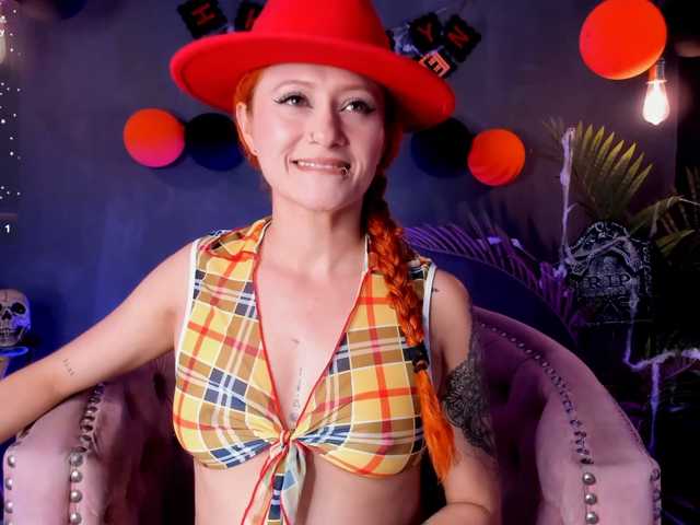 amyevans live cam preview