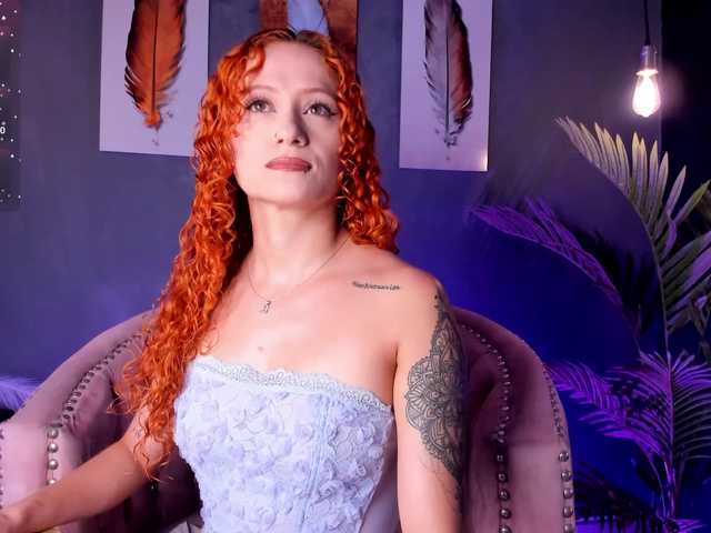 amyevans live cam on BongaCams