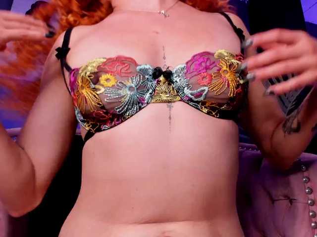 amyevans live cam on BongaCams
