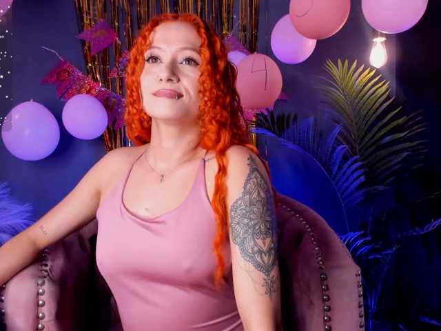 amyevans live cam preview