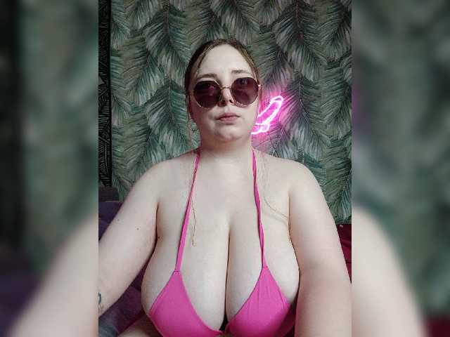 модель Caramel-pussy
