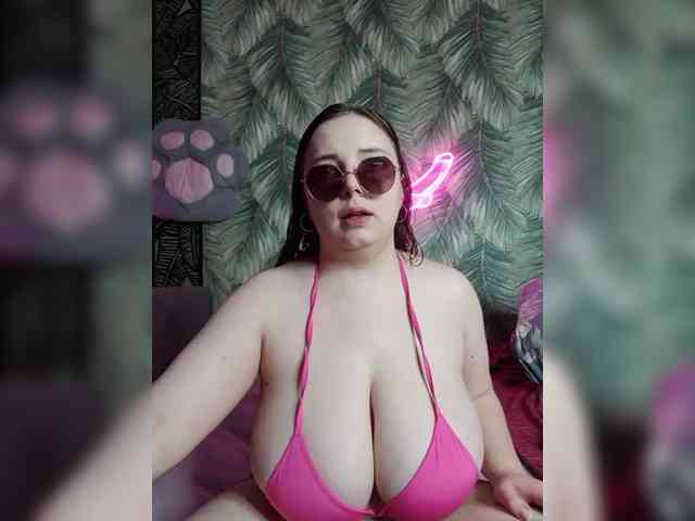 Caramel-pussy Caramel-pussy