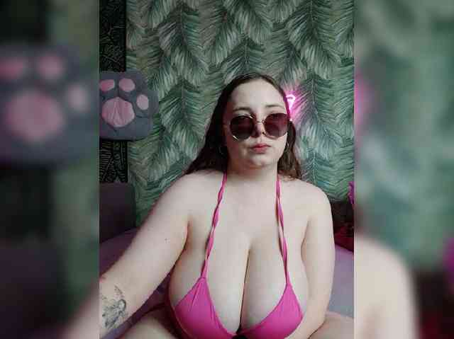 Caramel-pussy Caramel-pussy