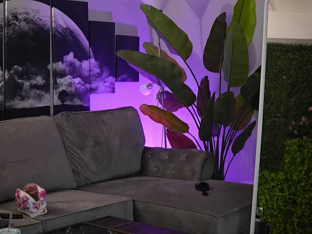 RaquelleVon's BongaCams profile