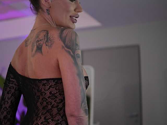 Preview of raquellevon