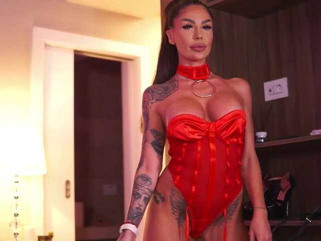 RaquelleVon