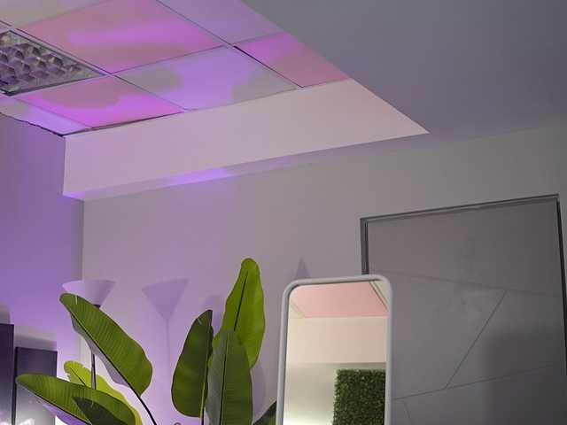 RaquelleVon's BongaCams show and profile