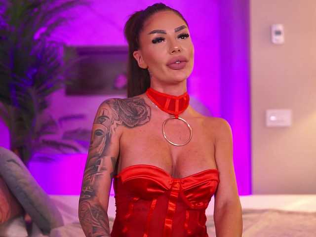 RaquelleVon