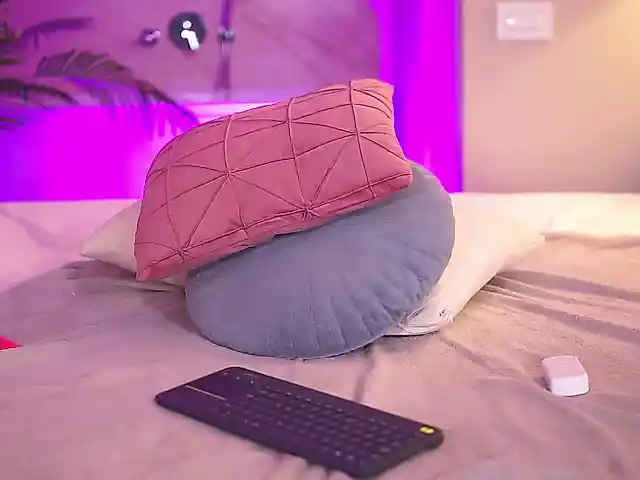 RaquelleVon