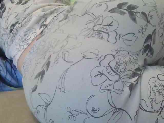 MiniMilfa Live Webcam on BongaCams