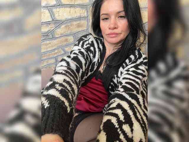 _Ylia_ webcam