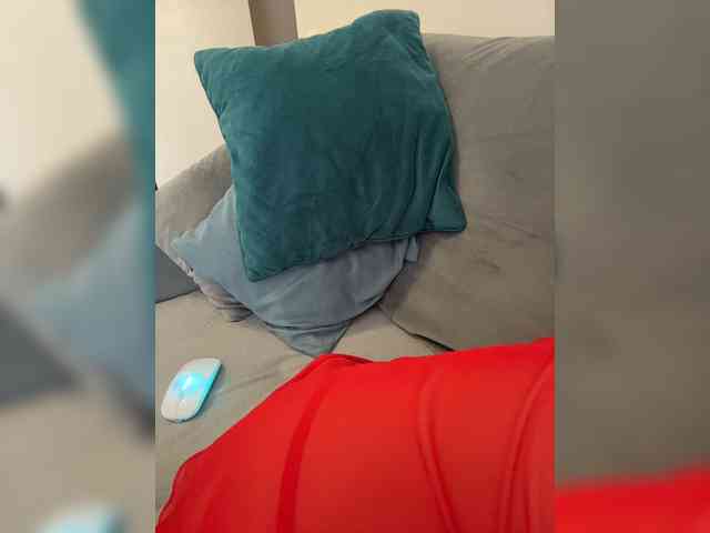 Ylia2111-1 Sex Cam Show