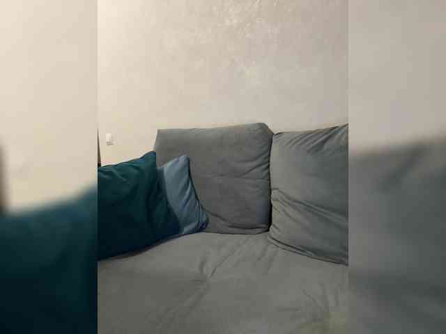 _Ylia_ webcam